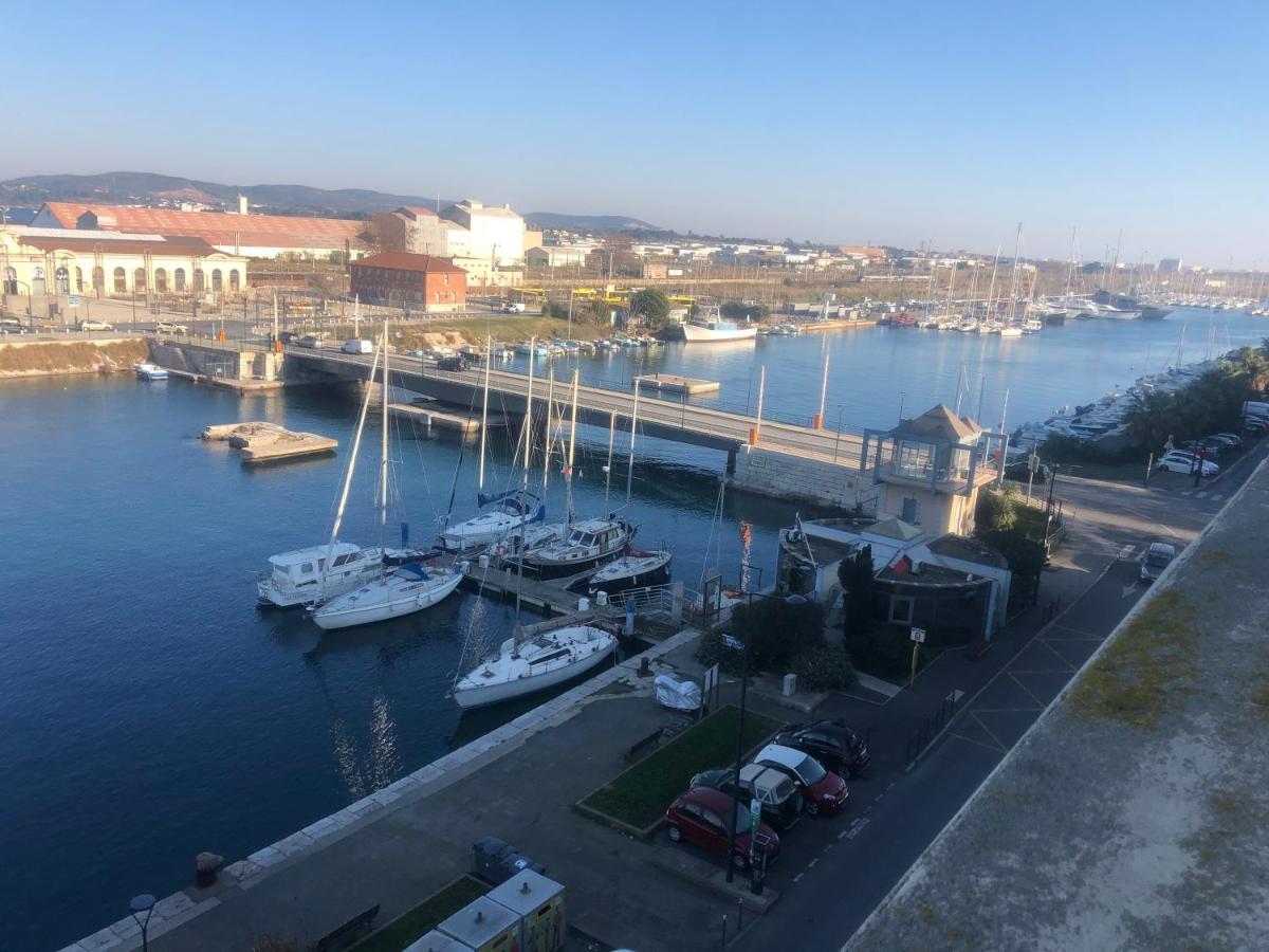 Sete 6Eme Vue Sur Le Canal Et L'Etang Extérieur photo